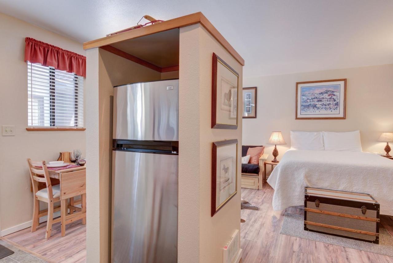 Powder Village Condo 8-B By Village Properties At Sunriver Bend Kültér fotó